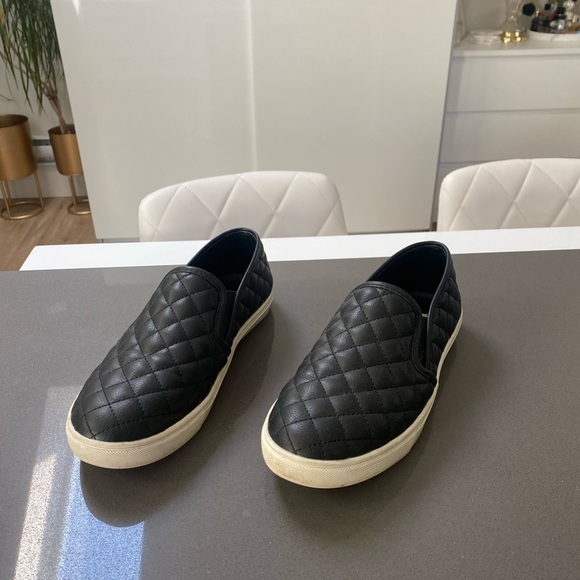 Brand New Steve Madden Ecentrcq Black Sneakers Size 8 - Picture 2 of 4